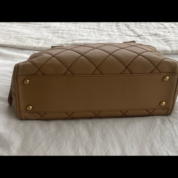 Authentic Vintage Chanel Bag - Picture 9 of 9